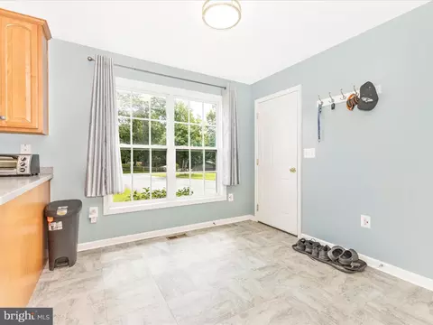 15220 Croom Rd, Brandywine, MD 20613 photo 10
