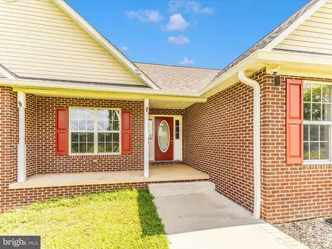 15220 Croom Rd, Brandywine, MD 20613 photo 3
