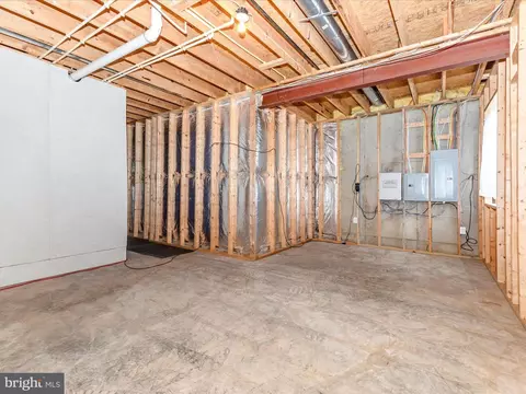 15220 Croom Rd, Brandywine, MD 20613 photo 43