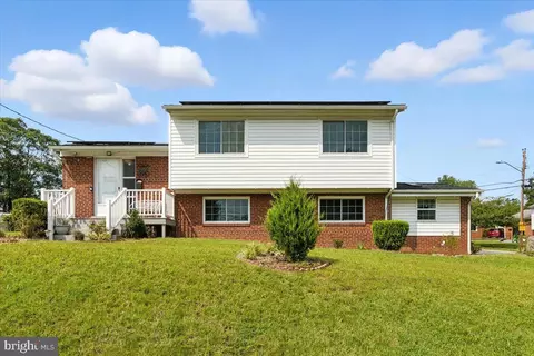1304 Ray Rd, Hyattsville, MD 20782