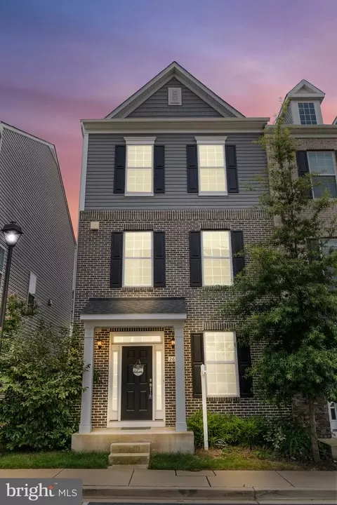 2641 Sierra Nevada Ave, Marlboro, MD 20774