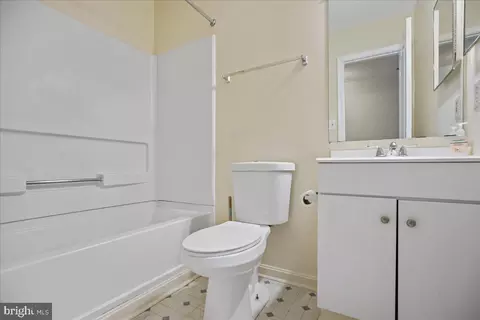 5242 Daventry Ter, District Heights, MD 20747 photo 15