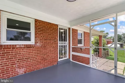 Exterior - 5912 Alan Dr, Clinton, MD 20735 photo 3 of 9