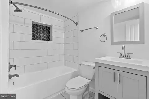 Bath - 5912 Alan Dr, Clinton, MD 20735 photo 5 of 5