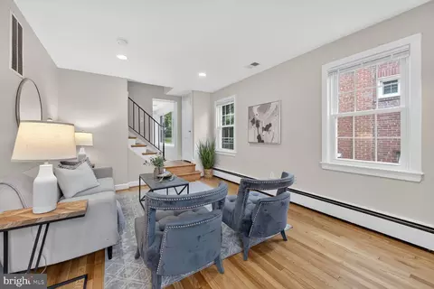 2813 Laurel Ave, Cheverly, MD 20785 photo 3