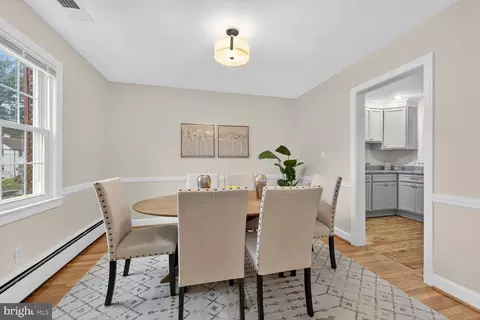 2813 Laurel Ave, Cheverly, MD 20785 photo 5