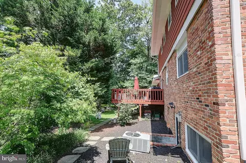 Exterior - 8610 Briarcroft Ln, Laurel, MD 20708 photo 2 of 7