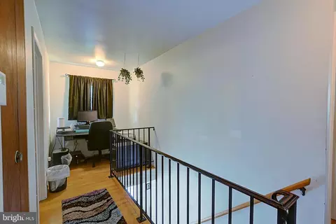 Entry Way - 8610 Briarcroft Ln, Laurel, MD 20708 photo 1 of 1