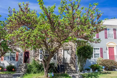 4613 Springmaid Ln, Oxon Hill, MD 20745