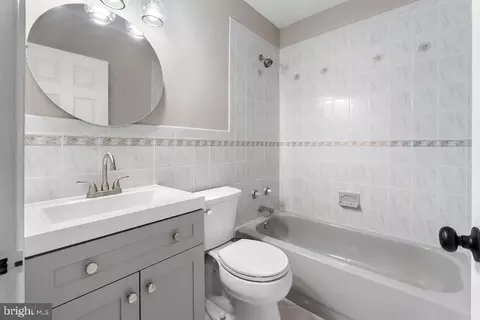 Bath - 38 4th St, Laurel, MD 20707 photo 1 of 1