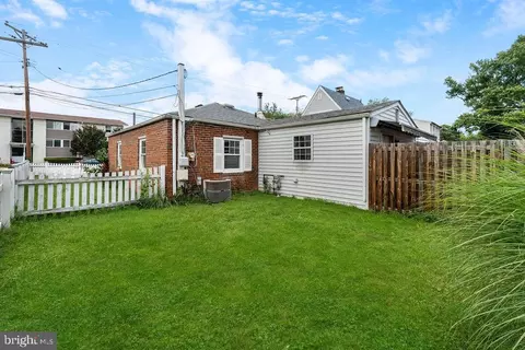 Exterior - 38 4th St, Laurel, MD 20707 photo 6 of 7