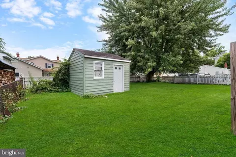 Exterior - 38 4th St, Laurel, MD 20707 photo 3 of 7