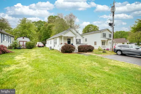 8616 Myrtle Ave, Bowie, MD 20715