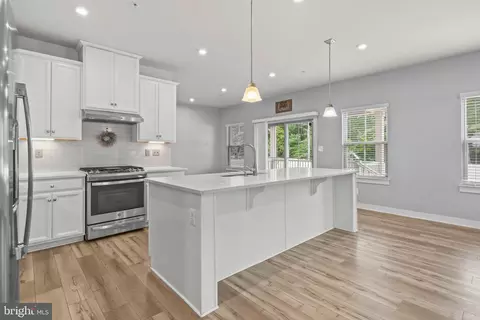 3903 Emory Ridge Rd, Brandywine, MD 20613 photo 4