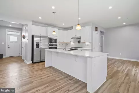3903 Emory Ridge Rd, Brandywine, MD 20613 photo 2
