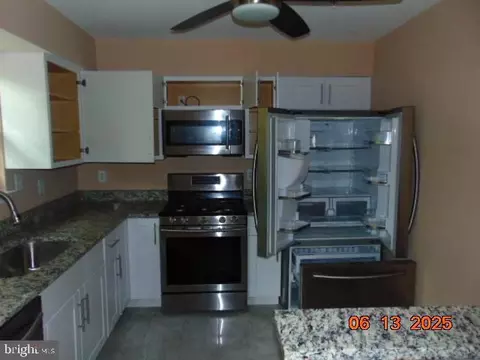 6111 Blacksmith Dr, District Heights, MD 20747 photo 7