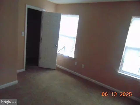 6111 Blacksmith Dr, District Heights, MD 20747 photo 9