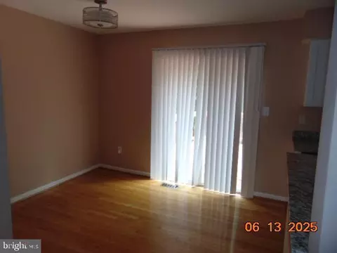 6111 Blacksmith Dr, District Heights, MD 20747 photo 4