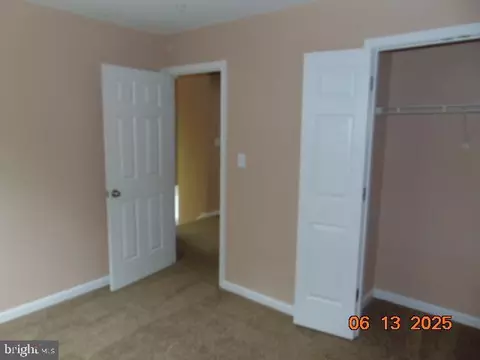 6111 Blacksmith Dr, District Heights, MD 20747 photo 8