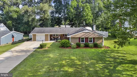 12501 Caswell Ln, Bowie, MD 20715
