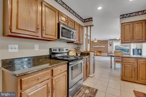 13209 Global St, Bowie, MD 20720