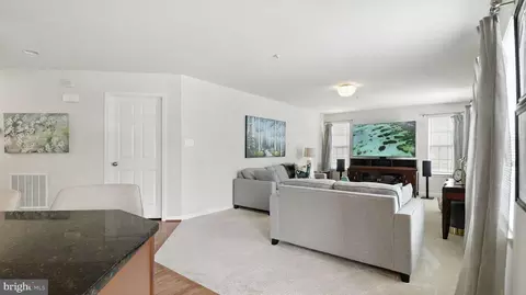 Entry Way - 13511 Bermingham Manor Dr, Laurel, MD 20708 photo 10 of 16