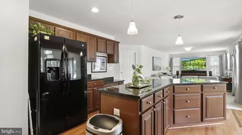 Kitchen - 13511 Bermingham Manor Dr, Laurel, MD 20708 photo 3 of 3