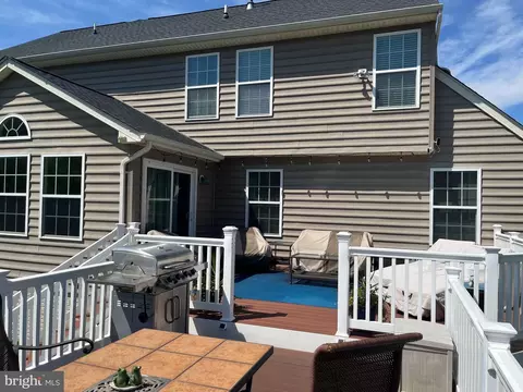 Exterior - 13511 Bermingham Manor Dr, Laurel, MD 20708 photo 2 of 3