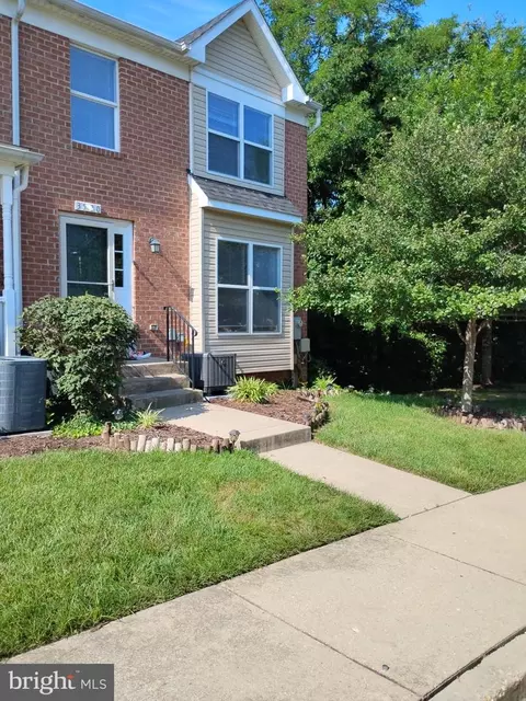 3520 65th Ave #9D, Hyattsville, MD 20784