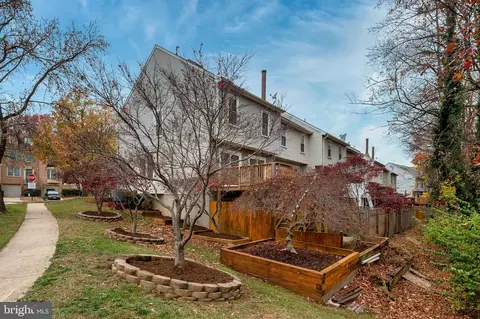 Exterior - 14201 Oakpointe Dr, Laurel, MD 20707 photo 10 of 10