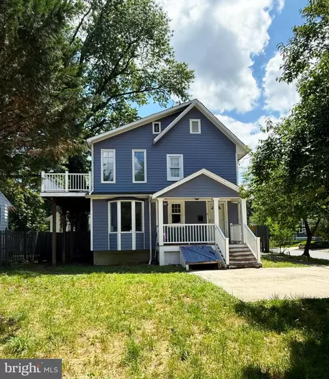 7507 Dartmouth Ave, College Park, MD 20740