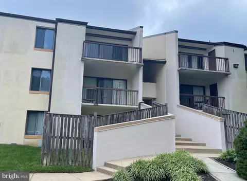 10126 Campus Way S #301-1C, Marlboro, MD 20774