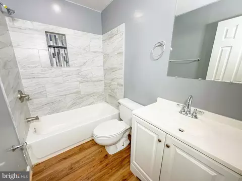Bath - 3703 Endicott Pl, Springdale, MD 20774 photo 4 of 5