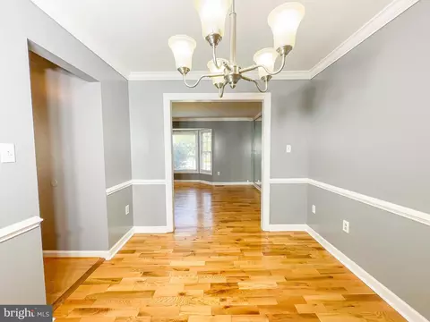 Entry Way - 3703 Endicott Pl, Springdale, MD 20774 photo 1 of 2