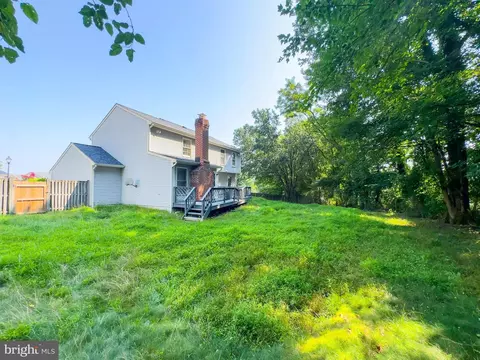 Exterior - 3703 Endicott Pl, Springdale, MD 20774 photo 6 of 6