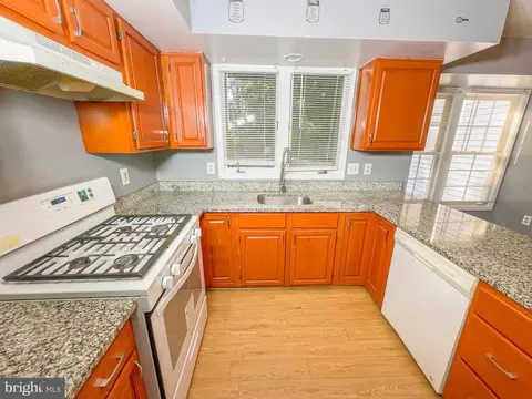 Kitchen - 3703 Endicott Pl, Springdale, MD 20774 photo 4 of 4