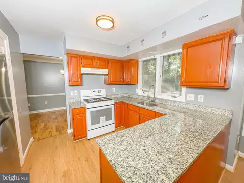 Kitchen - 3703 Endicott Pl, Springdale, MD 20774 photo 2 of 4