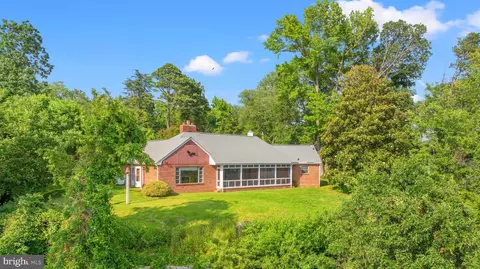 9901 Indian Queen Point Rd, Fort Washington, MD 20744