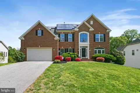 9506 Stoney Harbor Dr, Fort Washington, MD 20744