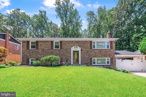 9811 Dorval Ave, Marlboro, MD 20772