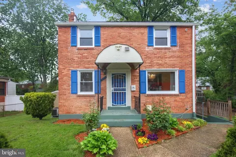 7112 Annapolis Rd, Hyattsville, MD 20784