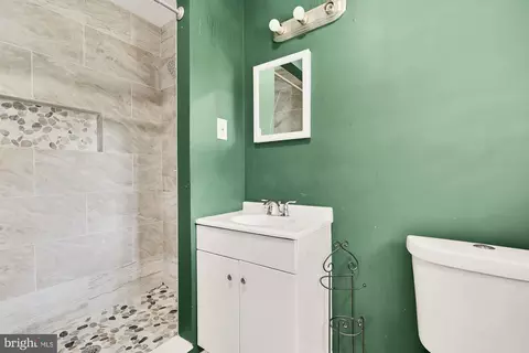 Bath - 7302 Riverdale Rd, Lanham, MD 20706 photo 1 of 2