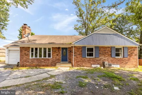 7302 Riverdale Rd, Lanham, MD 20706