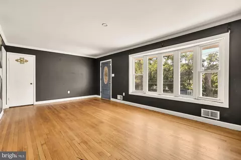 Living - 7302 Riverdale Rd, Lanham, MD 20706 photo 3 of 4