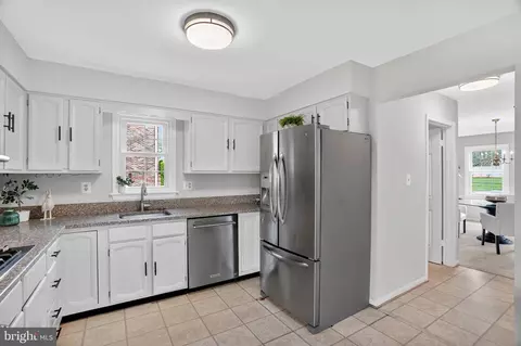 Kitchen - 1758 Albert Dr, Bowie, MD 20721 photo 2 of 3