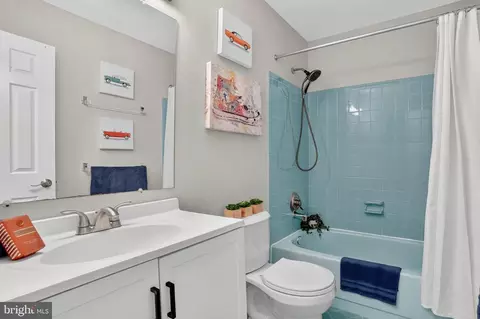 Bath - 1758 Albert Dr, Bowie, MD 20721 photo 3 of 3
