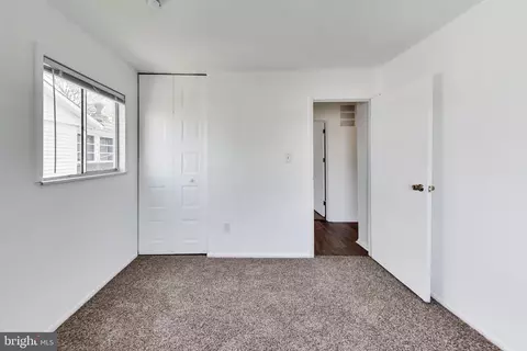 Bedroom - 3309 Hayes St, Lanham, MD 20706 photo 6 of 7
