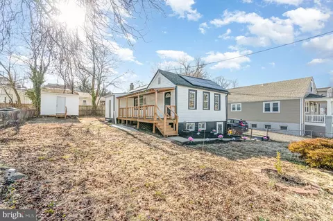 4805 Gunther St, Capitol Heights, MD 20743