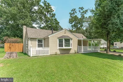 9200 Stuart Ln, Clinton, MD 20735