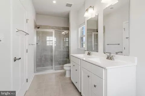 14825 Willow Run Ln, Laurel, MD 20707 photo 10